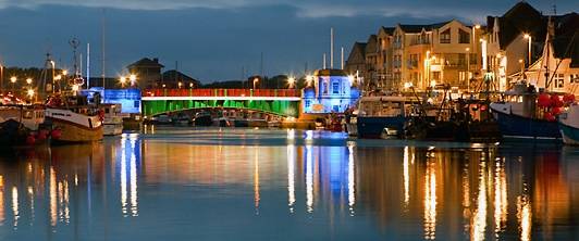 weymouth harbour nightime